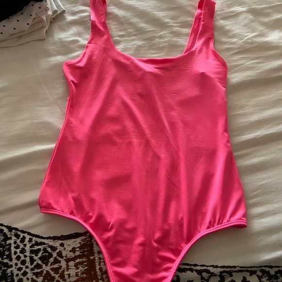 Tops - Neon pink bodysuit